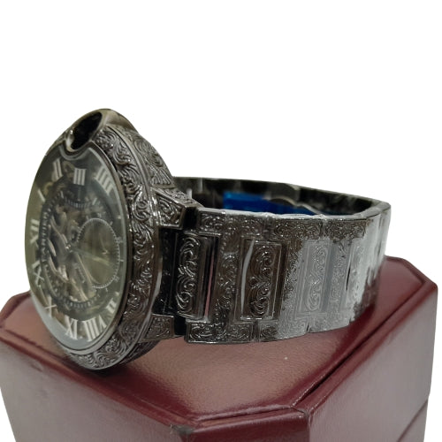 "CRTIER Black Watch with Roman Design – Luxury Timepiece with Elegant Detailing"